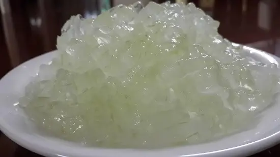 cắt nhỏ nha đam - cách nấu nước nha đam
