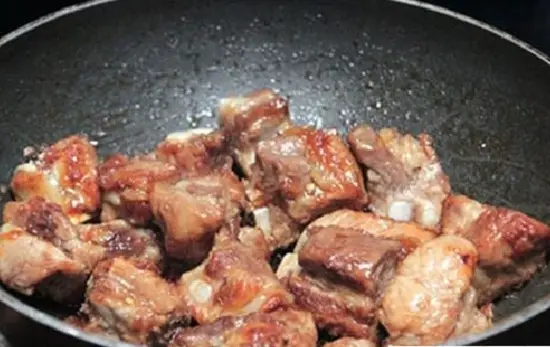cách nấu sườn chua ngọt rán sườn