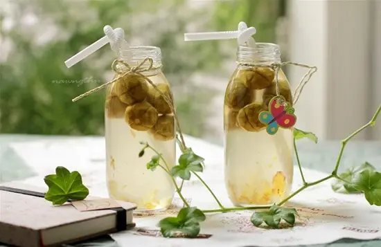Cách ngâm sấu thơm mát không bị váng