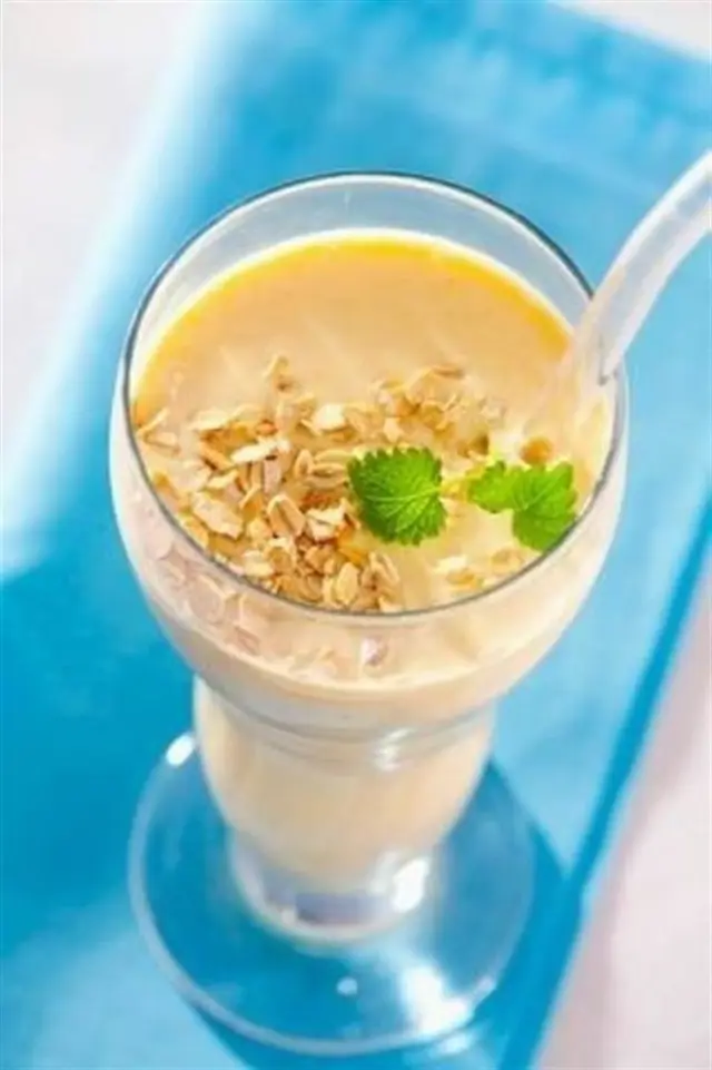 Cach-lam-4-loai-smoothie-thom-ngon-bo-duong-3