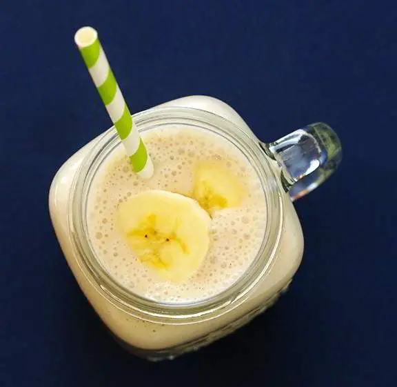 Cach-lam-4-loai-smoothie-thom-ngon-bo-duong-5