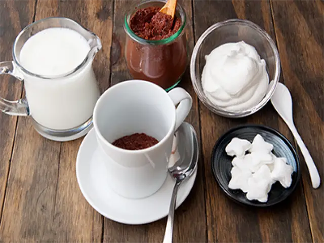 Cach-pha-che-cacao-nong-dung-dieu-4