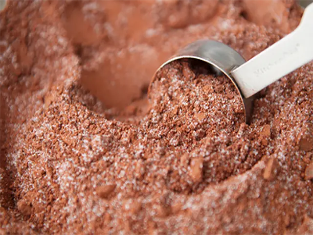 Cach-pha-che-cacao-nong-dung-dieu-3