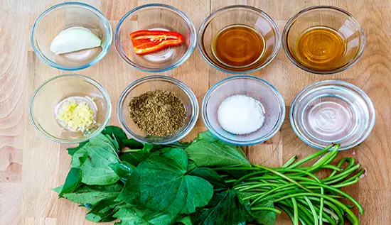 Cách xào thân lá khoai lang độc đáo thơm ngon cho cả nhà 2