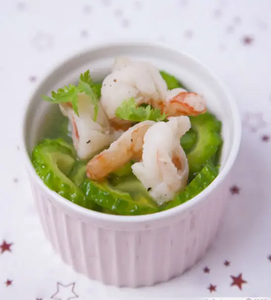 Canh mướp đắng nấu tôm thịt thanh mát đưa cơm 4