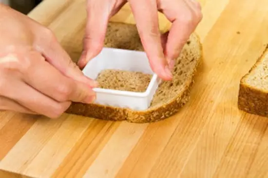 CƠM BENTO NGỘ NGHĨNH CHO BÉ ĂN NGON