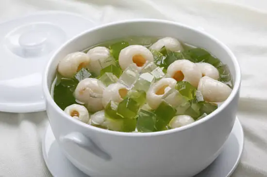 Công dụng của quả vải đối với sức khỏe4