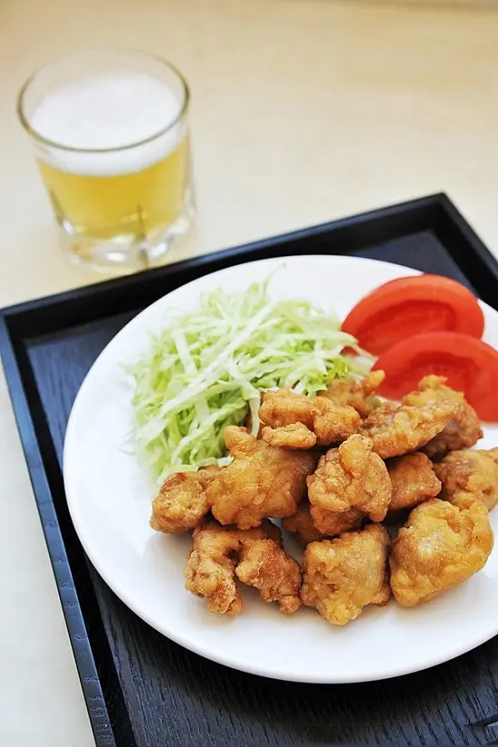 gà viên chiên giòn tan