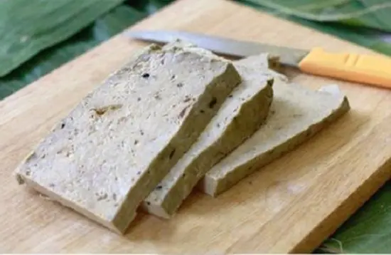 cắt chả lụa chay làm thịt quay chay