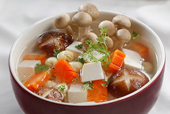canh-nam-hat-sen