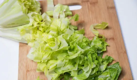 rau-xa-lach-tron-salad-dau-cho-bua-toi-nhe-nhang-va-thanh-dam-6
