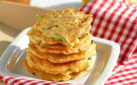 Công thức làm bánh xèo kim chi Hàn Quốc 6