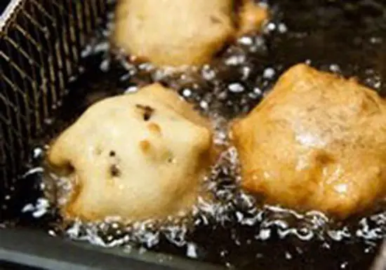 Công thức làm cupcake chiên đơn giản tại nhà