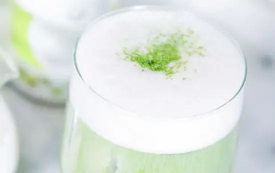 Công thức làm matcha latte độc đáo