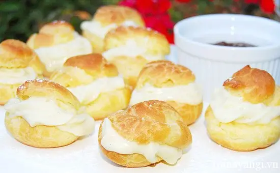 Công thức làm món bánh su kem đơn giản nhất