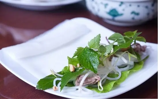 Gói phở cuốn ngon
