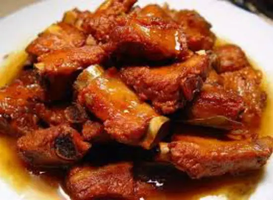 Thưởng thức món sườn xào chua ngọt