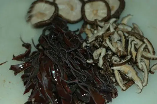 cach-lam-thit-nau-dong-6