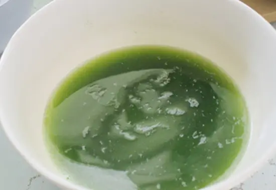 cach-lam-thach-rau-cau-hai-mau-4