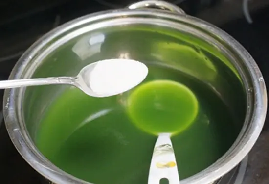cach-lam-thach-rau-cau-hai-mau-5