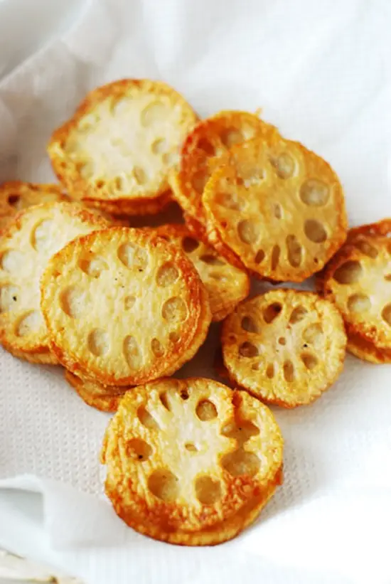 Củ sen chiên nấm cát tường