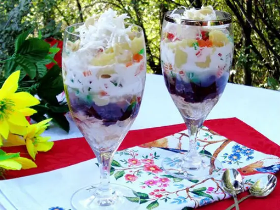 Cùng bé yêu làm món chè ba màu bắt mắt