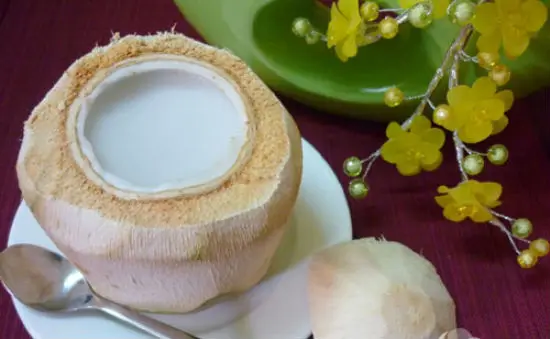 Cùng làm thạch dừa xiêm thơm mát cho ngày hè