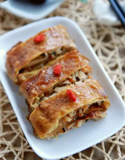Cuốn váng đậu chay thanh nhẹ mà lạ miệng