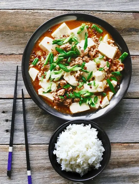 ĐẬU PHỤ MA BÀ GỢI Ý CHO BỮA TỐI ẤM ÁP