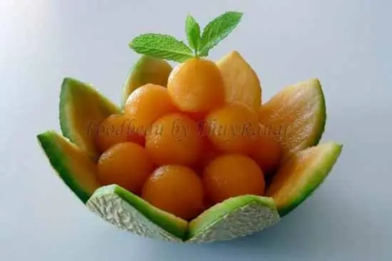 ĐĨA ĐỰNG HOA QUẢ TUYỆT ĐẸP TỪ DƯA