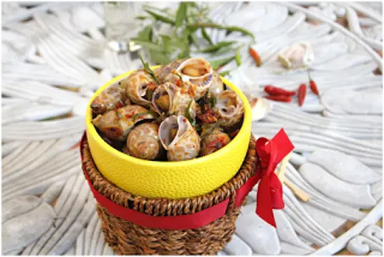 ĐỔI MÓN VỚI ỐC HƯƠNG XÀO