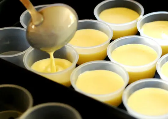 Cách làm bánh flan rau câu-3