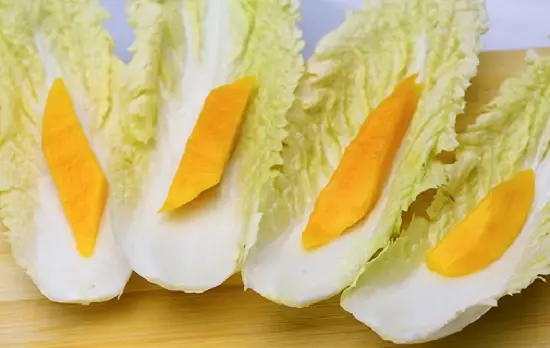 Hướng dẫn 3 cách làm salad cải thảo tuyệt ngon 5