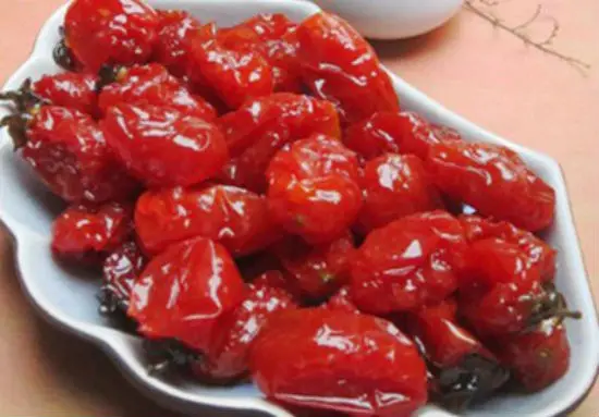 Lưu ý cách làm mứt cà chua bi để món mứt thêm đẹp mắt