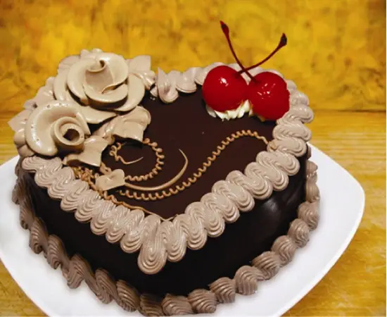 Hướng dẫn cách làm bánh gato kem chocolate