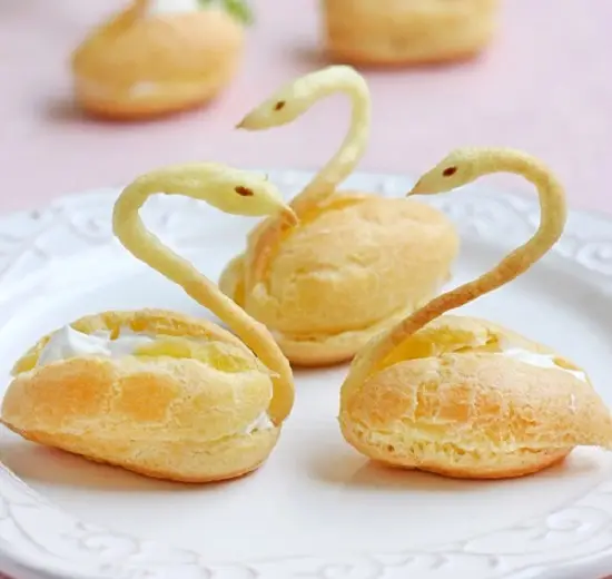 bánh su kem thiên nga cực xinh