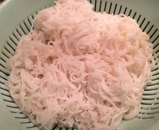 cách làm gỏi cuốn chay tráng bún