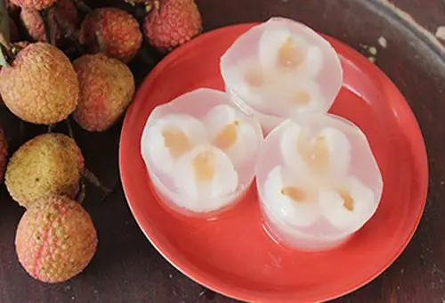 Hướng dẫn cách làm thạch vải thơm ngon