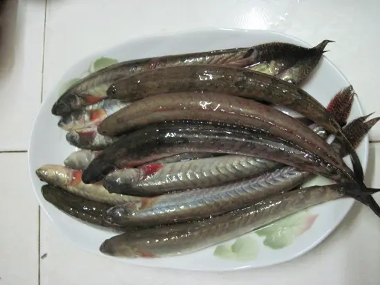 cách nấu lẩu cá kèo lá giang sơ chế