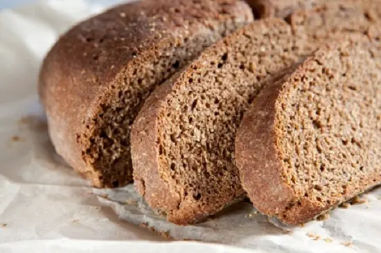 Bước cuối cùng để làm bánh mì đen