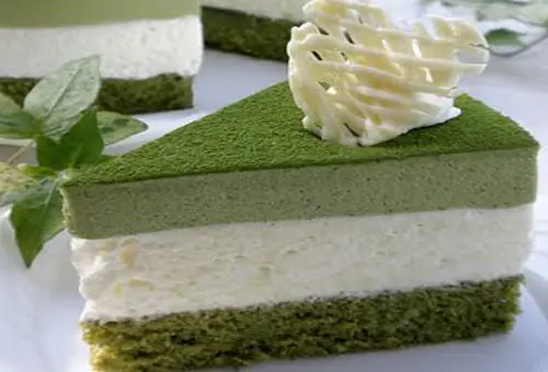 Hướng dẫn làm bánh Mousse trà xanh ngon và đẹp mắt