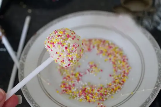cach-lam-cake pops- cho- Valentine- 8