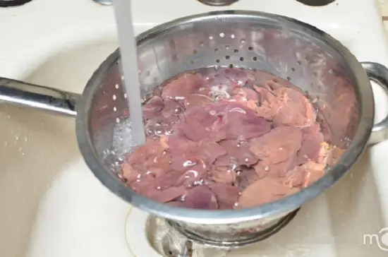 rửa sạch gan gà