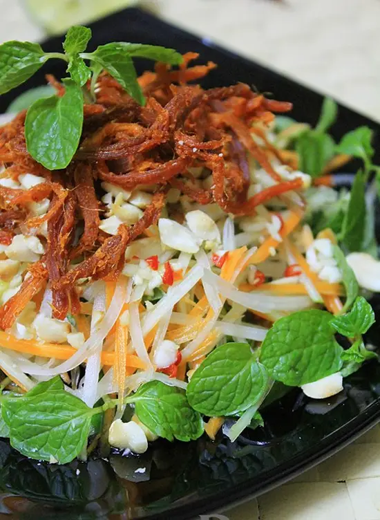 NỘM BÒ KHÔ MÓN ĂN CHỜ NGAY NẮNG LÊN