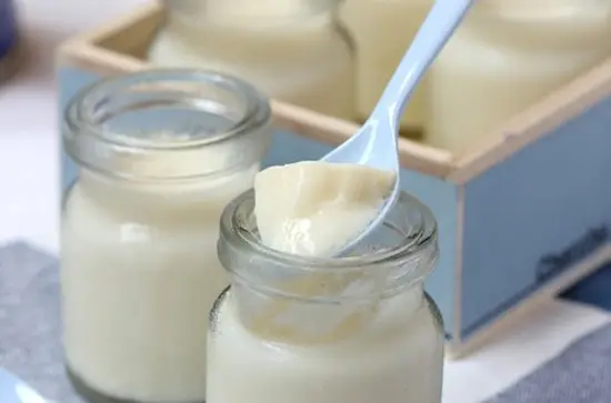 Hướng dẫn làm sữa chua từ sữa đậu nành