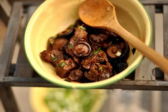 thịt bò hầm nấm hương vị thơm ngon