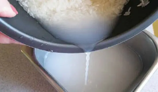 mẹo hay với nước vo gạo 2