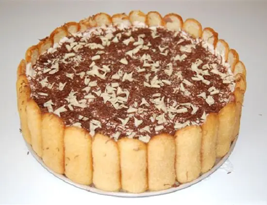 Không cần lò nướng làm món bánh chocolate hạnh nhân ngọt ngào