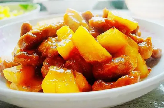 thịt heo kho dứa thơm ngon