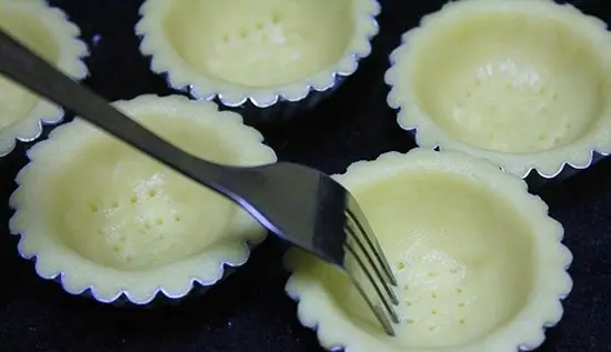 banh-tart-trung-4